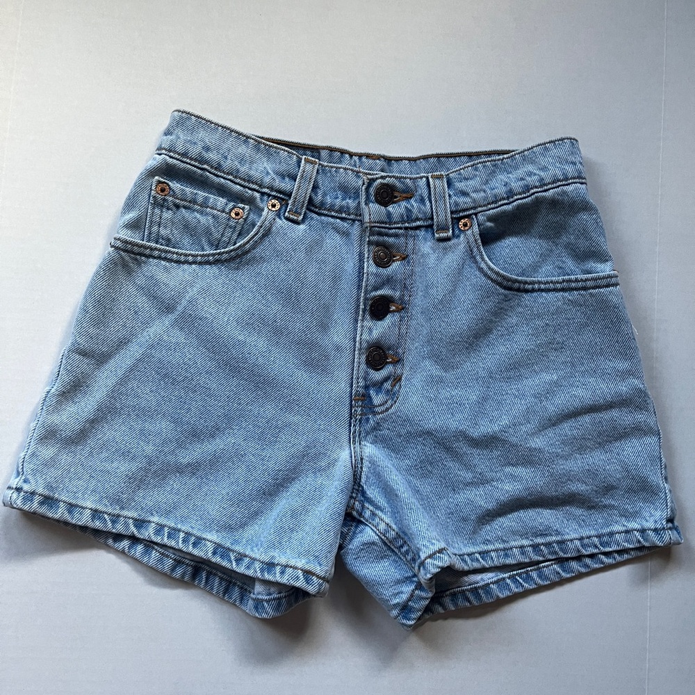 Vintage Levi’s button fly shorts